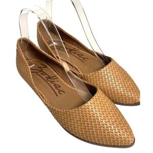 Zodiac Hill Flats Womens Sz 6 Camel Tan Woven Pointed Toe Ballet Flat